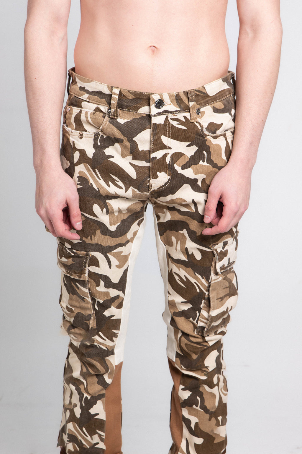 AJS699-11 BROWN CAMO STACKED PANTS